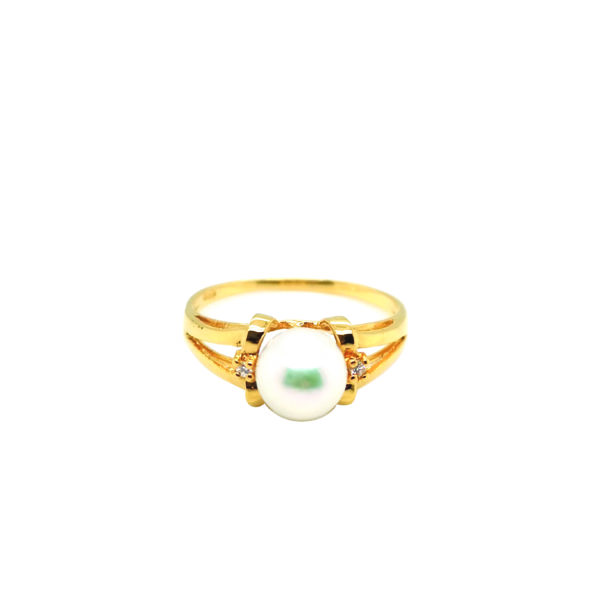 20K Yellow Gold Diamond Pearl Ring