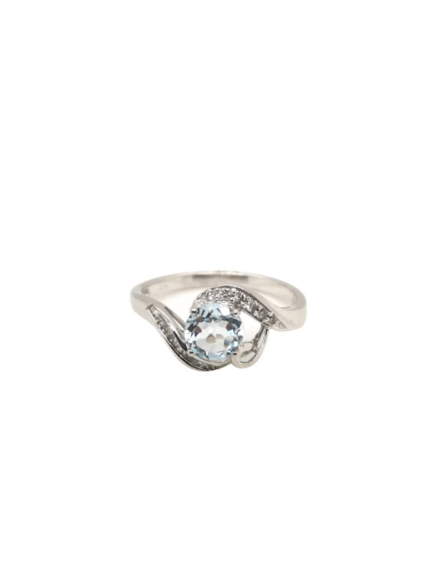 9K White Gold Aquamarine Diamond Ring